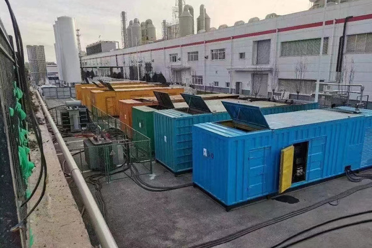 临桂发电机租赁施工现场